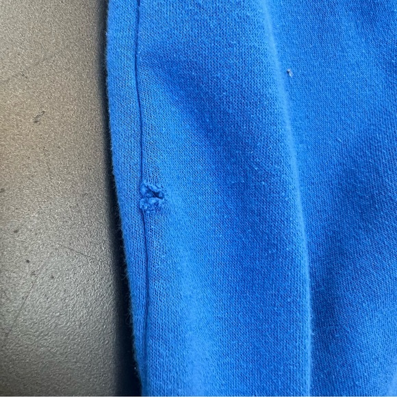 Tommy Hilfiger Unisex Graphic Logo Blue Crewneck Pullover Sweater Medium - Picture 7 of 8